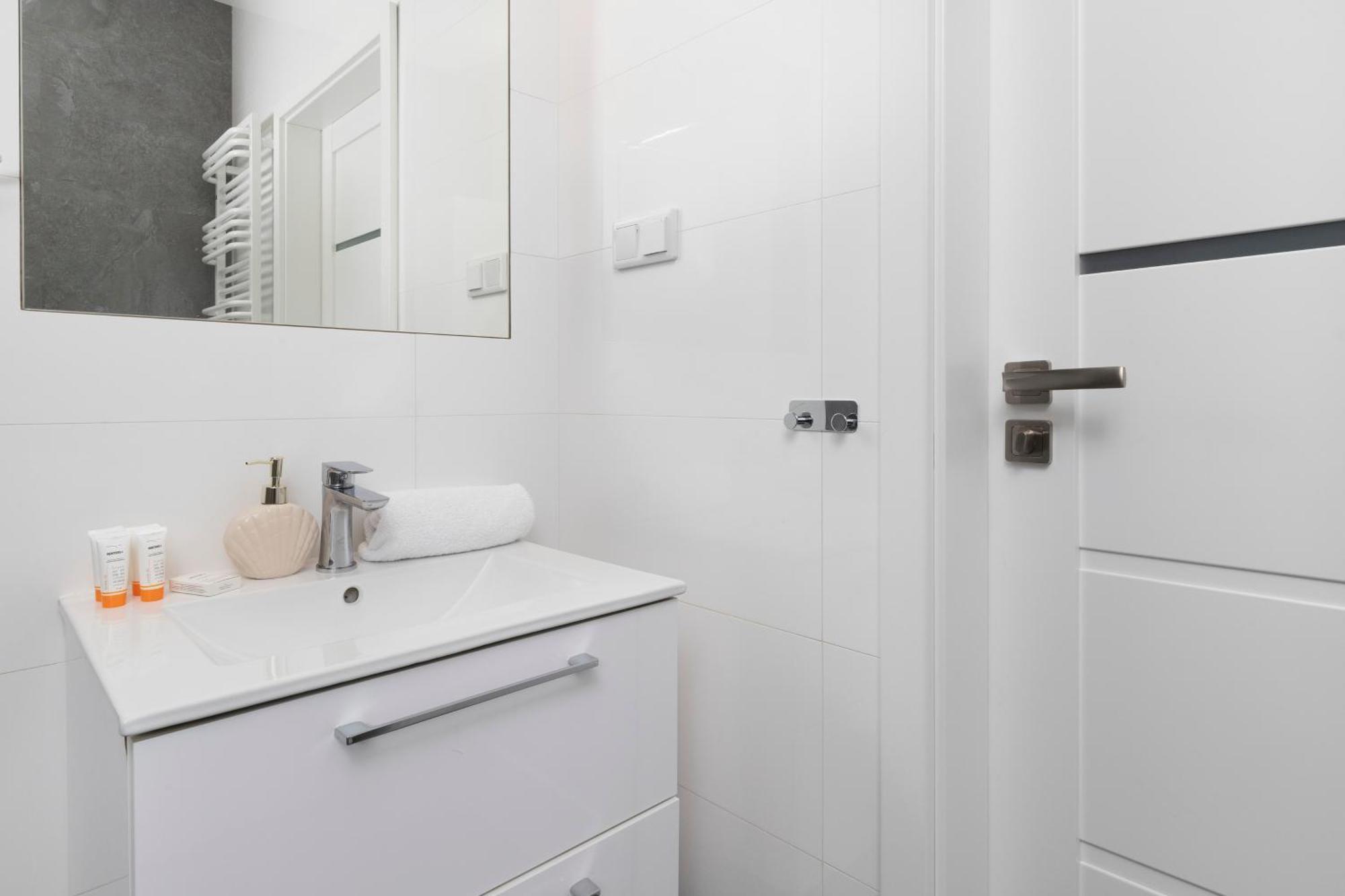 Apartament Z Widokiem Na Morze Obok Parku Millenium W Gdansku By Noclegi Renters Buitenkant foto